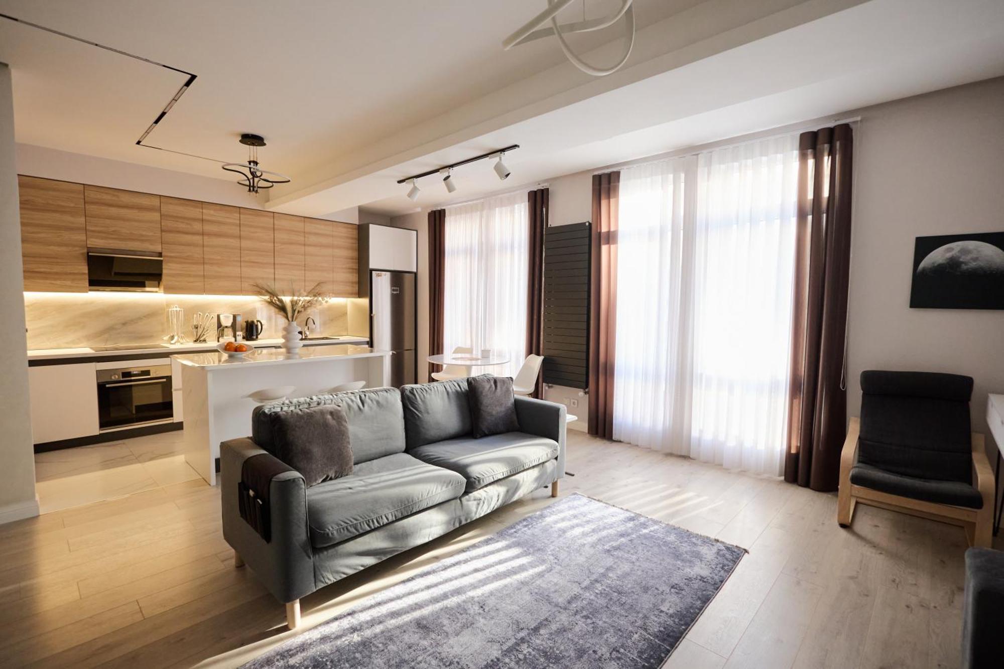 Lovely 1-Bedroom Rental Unit In Downtown Dushanbe Exterior foto
